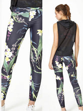 Load image into Gallery viewer, Floral Gym Leggings