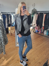 Load image into Gallery viewer, Biker waistcoat
