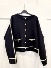 Load image into Gallery viewer, Black piped knitted Jacket