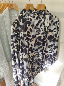 New ruffle Blouse
