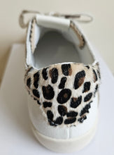 Load image into Gallery viewer, NEW Savannah Trainers