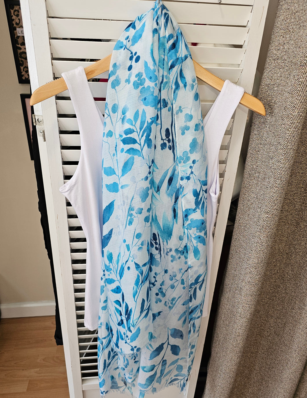 New blue floral Scarf