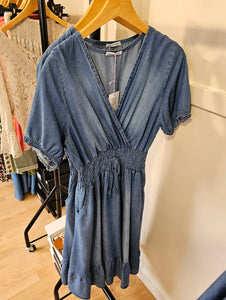Daisy denim Dress