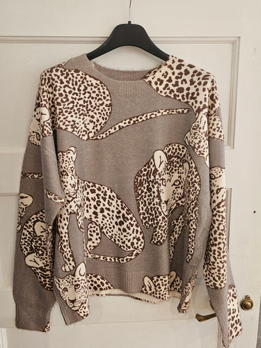 New Leopard print Knit