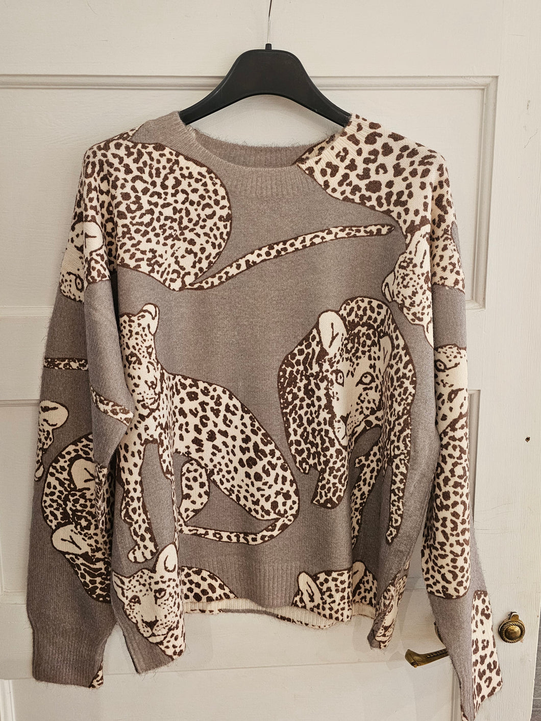 New Leopard print Knit