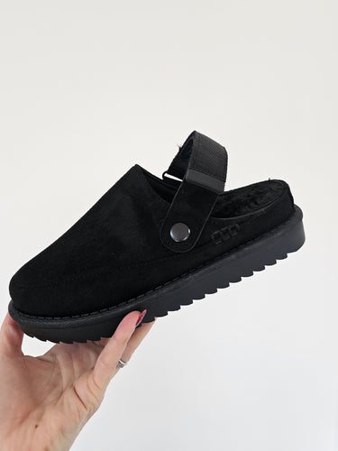 NEW black mule