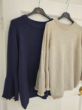 Load image into Gallery viewer, New pearl detail Jumper - 2 colours