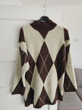 Load image into Gallery viewer, New Liv argyle Jumper