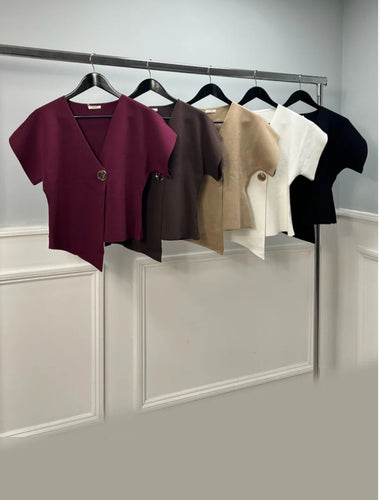 New Short knitted Jacket with gold button