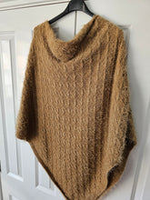 Load image into Gallery viewer, Camel supersoft Poncho