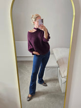 Load image into Gallery viewer, NEW plum neck detail Jumper