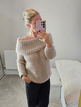 Load image into Gallery viewer, NEW bardot Jumper - 2 Colours