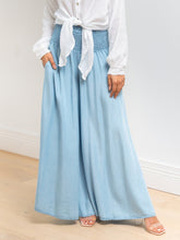 Load image into Gallery viewer, Denim wide leg Trousers - 2 shades