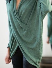 Load image into Gallery viewer, Green soft wrap Top