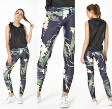 Load image into Gallery viewer, Floral Gym Leggings