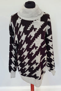Grey Dogtooth Jumper