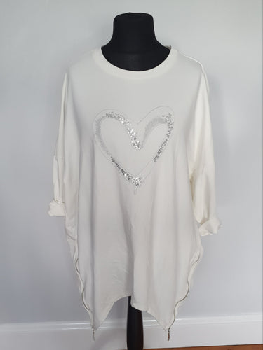 White relaxed fit heart zip Top