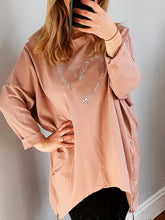 Load image into Gallery viewer, White relaxed fit heart zip Top