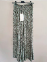 Load image into Gallery viewer, Animal print Palazzo Trousers