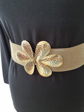 Load image into Gallery viewer, Beige gold flower belt